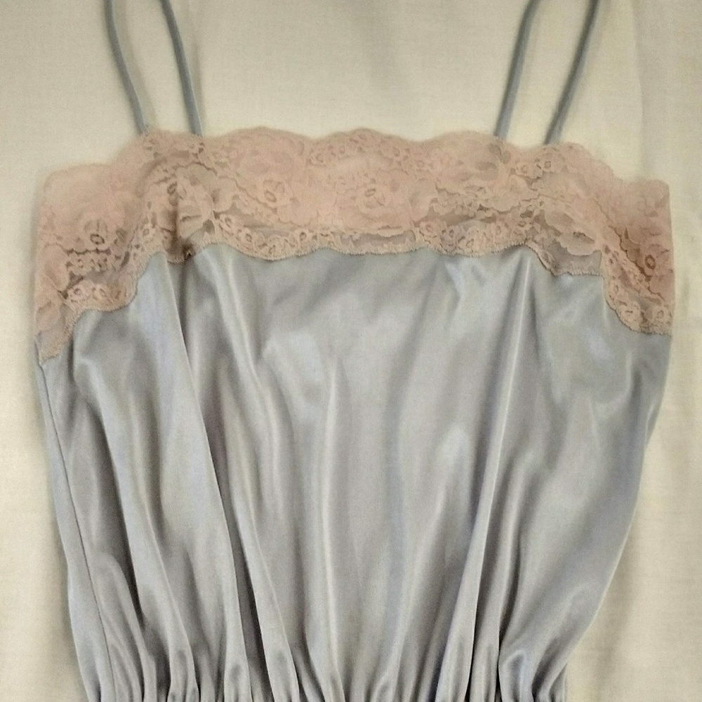Juniors Small Vintage Formal or Prom Dress.